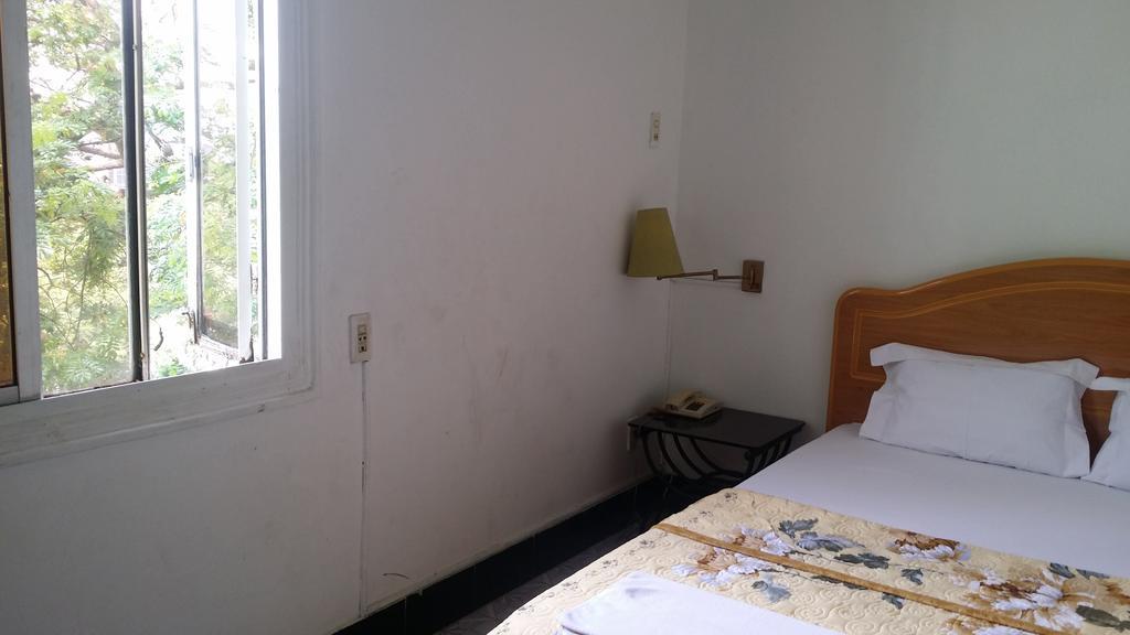 Vinh Hostel Ho Chi Minh City Exterior photo